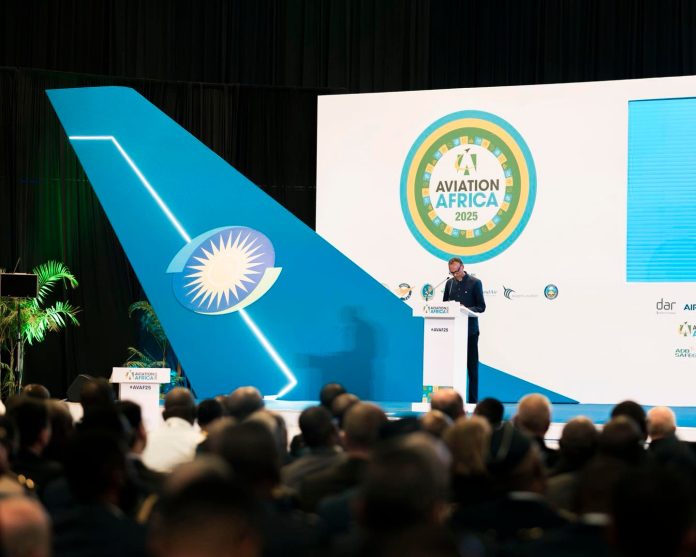 Il presidente del Rwanda all'Aviation Africa Summit 2025