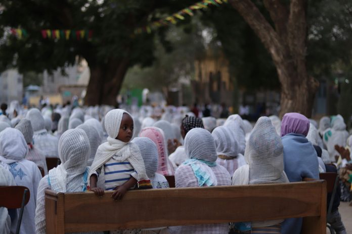 Bambine e ragazze etiopi